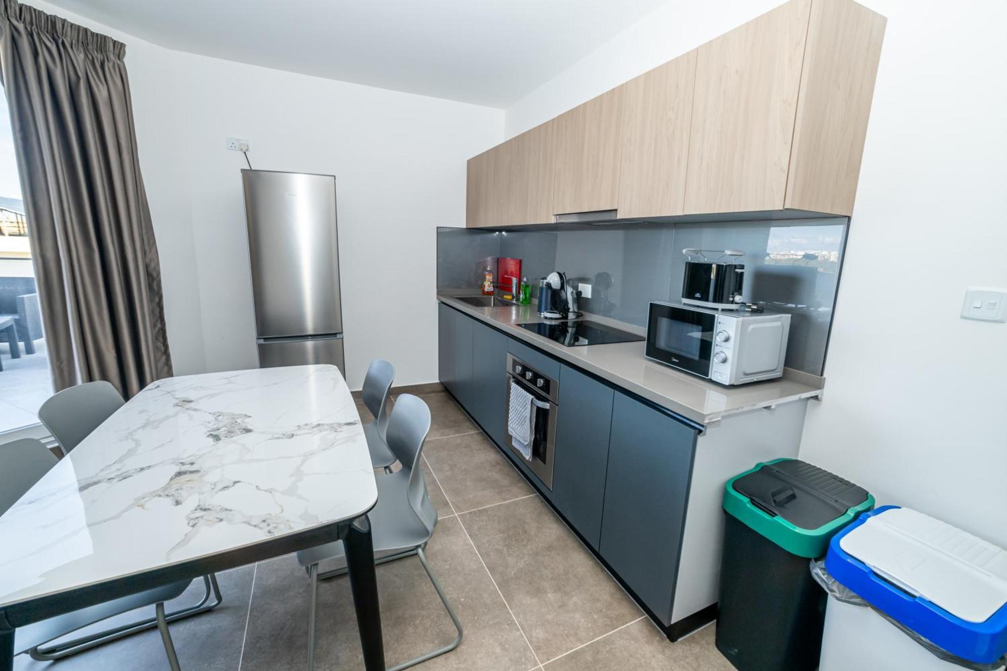 The Urban Oasis Chic 2-bedroom Penthouse Appartement San Pawl il-Baħar