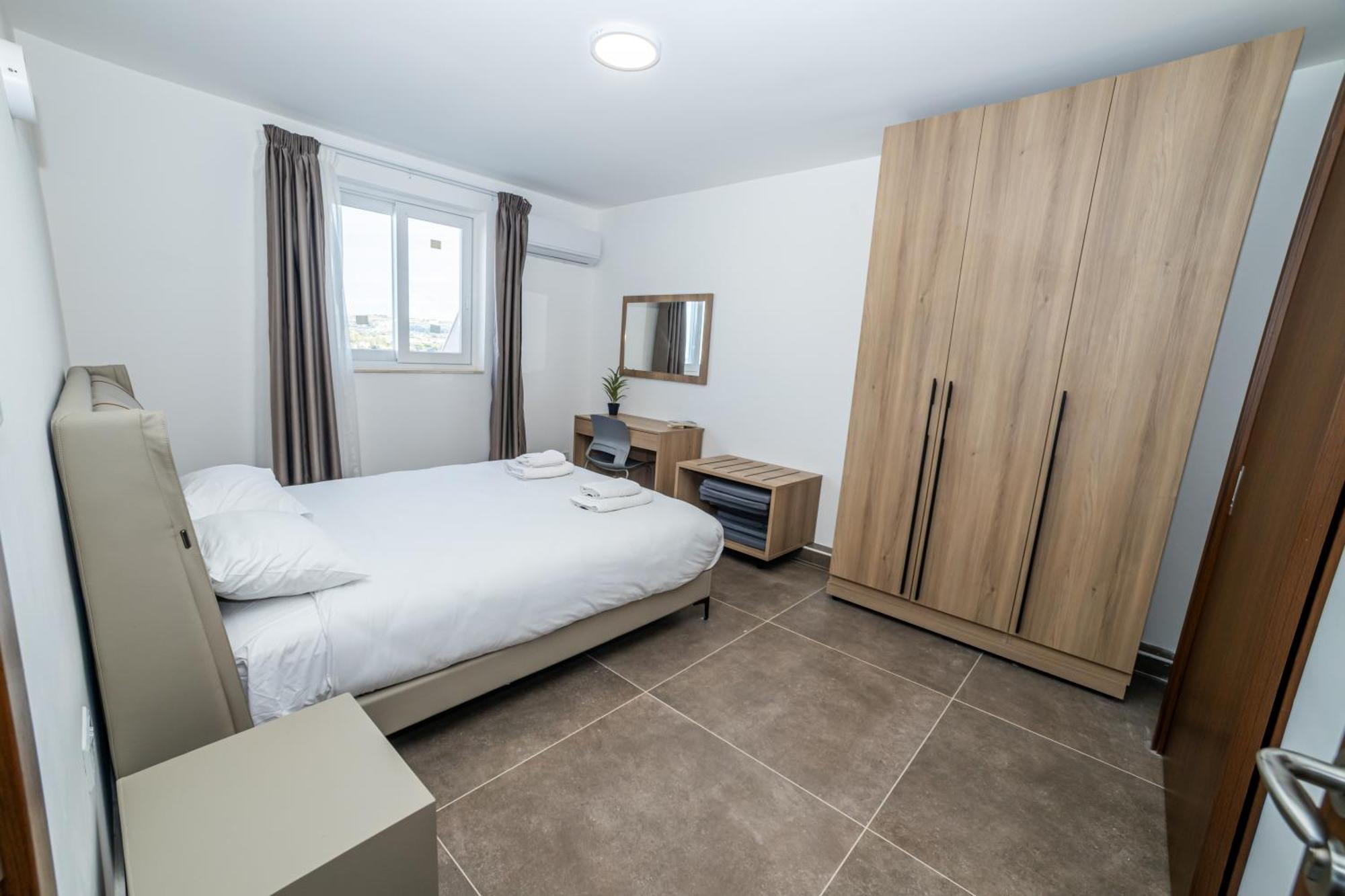 The Urban Oasis Chic 2-bedroom Penthouse Appartement San Pawl il-Baħar